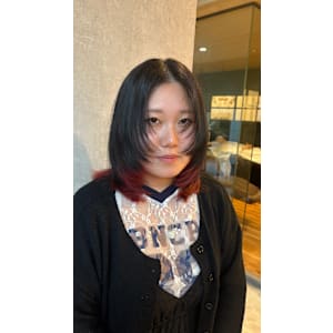 インナーカラーにザクザクレイヤー！