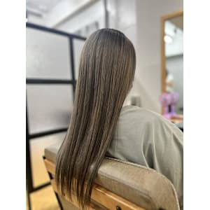 全頭ブリーチ1回ベージュ