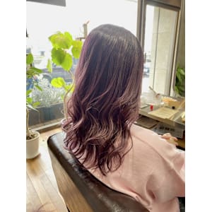 ブリーチ毛を活かしてバレイヤージュ