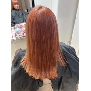 aluss with AKROS omotesando