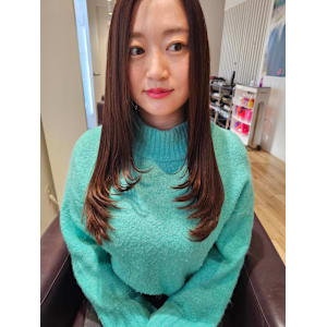 aluss with AKROS omotesando