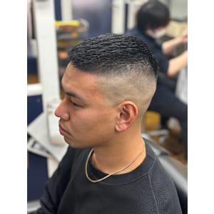 カミヤーズTokyo五反田店×スタイル