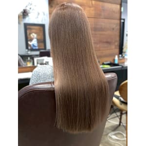 ハイトーンベージュ 髪質改善 ブリーチ ストレート 艶髪
