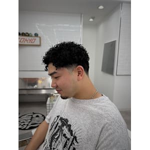 カーリーパーマ