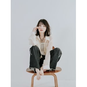 抜け感×ツヤで作る、大人の垢抜けヘア