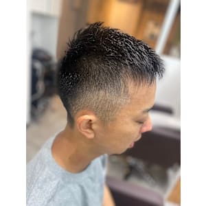 フェードカット