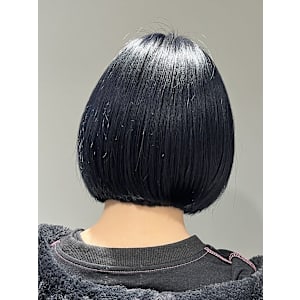 艶髪ボブ×ブルーブラック