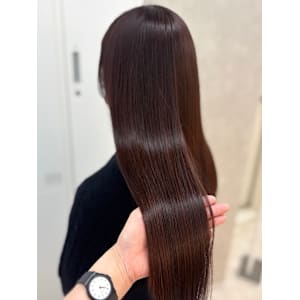 艶髪縮毛矯正×髪質改善トリートメント/札幌大通駅個室美容室 - ROW 札幌【ロウ】個室型サロン オーダーメイドトリートメント＆ヘッドスパ【ロウ サッポロ コシツガタサロン オーダーメイドトリートメントアンドヘッドスパ】掲載中