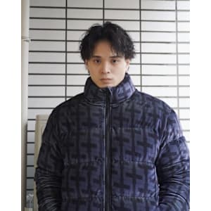 センターパート×スパイラルパーマ