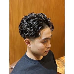 銀座　理容室　メンズパーマ