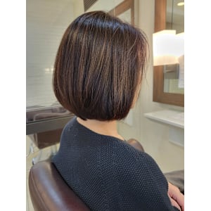 縮毛矯正ストレートボブ