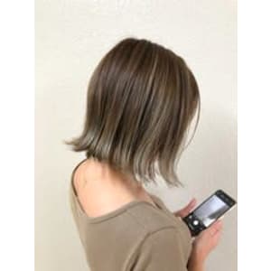 【完全個室サロン】Qant北千住店×スタイル