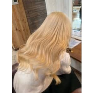 【完全個室サロン】Qant北千住店×スタイル