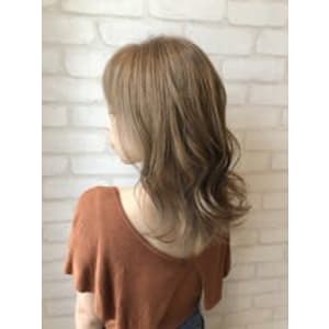 【完全個室サロン】Qant北千住店×スタイル