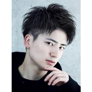 アップバングショート