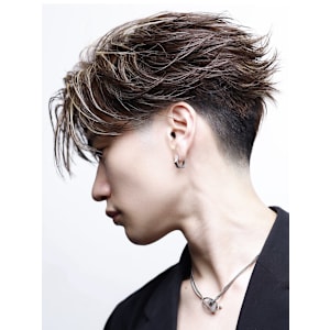 テーパーフェードフェザーショートフェザーパーマハイライト