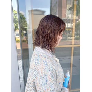 伸ばしかけパーマ/ミディアムボブ