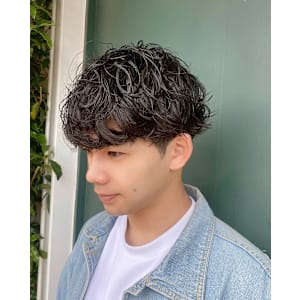 メンズツーブロックマッシュパーマ
