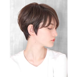 ショート・ボブ/白髪ぼかし/ハイライト/絶壁解消/40代