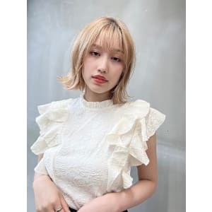 【SOURCE】外はねハイトーンボブ