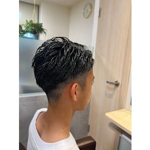 刈り上げベリーショート