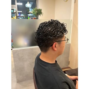 毛流れスパイラルパーマ