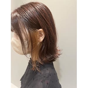 イヤリングカラーオレンジ