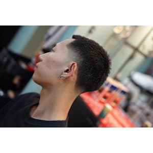 BUZZ CUT×TAPER FADE