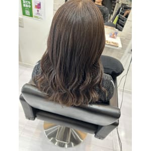 アッシュブラウン