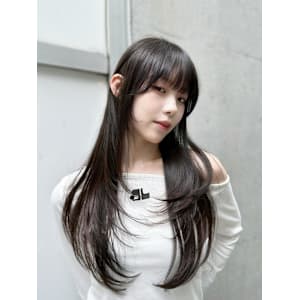 レイヤーカット 顔まわりカット ワンカール 小顔