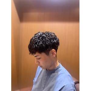 ウェーブパーマ〈理容室〉