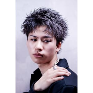 スパイキーショート