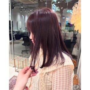 ラベンダーカラー×ミディアムヘア