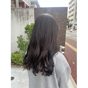 ダークブラウン