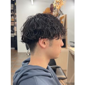 メンズカットツイストスパイラルパーマニュアンスパーマショート