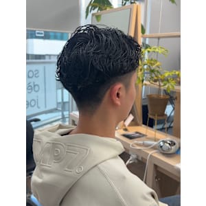 メンズカットツイストスパイラルパーマニュアンスパーマショート