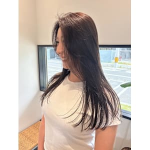 夏にもぴったりなロングスタイル