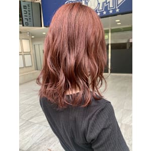 レイヤーカット　ハイトーン　ピンクベージュ　髪質改善TR - N° rico 名駅【ナンバー リコ メイエキ】掲載中