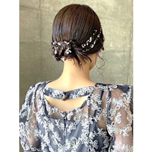 お呼ばれヘア カチモリ アップスタイル お団子ヘア 