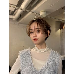 マッシュショート/ひし形ショートボブ/ウルフカット