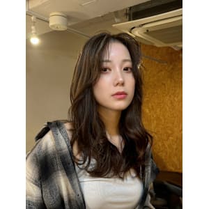 ウェーブ巻き/センター分け/外国人風