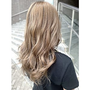 【felice MICHI 石井あすか】ハイライト ブロンド