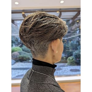 ハンサムショート - QUARTER SEASONS 茗荷谷【クォーターシーズンズ ミョウガダニ】掲載中