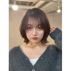 くびれカット/シースルーバング/ピンクブラウン