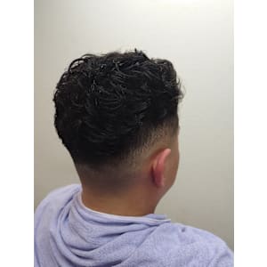 Hair cut design salon Smash田町店