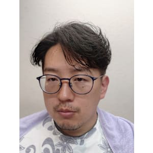 Hair cut design salon Smash田町店