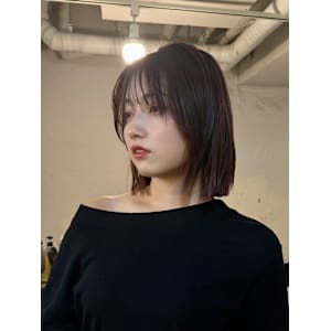 顔周りレイヤー/顎下くびれボブ/チェリーブラウン