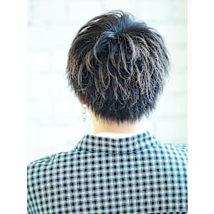 ソフトドライなショートネープウルフ