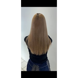 個室 髪質改善 Emily【エミリー】×スタイル