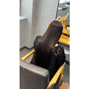 個室 髪質改善 Emily【エミリー】×スタイル